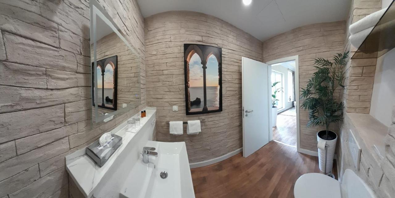 Hotel Garni Am Schloss Kottenheim Экстерьер фото