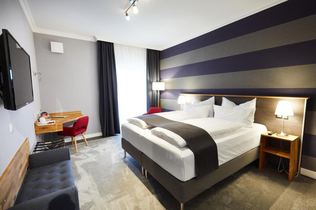 Hotel Garni Am Schloss Kottenheim Экстерьер фото